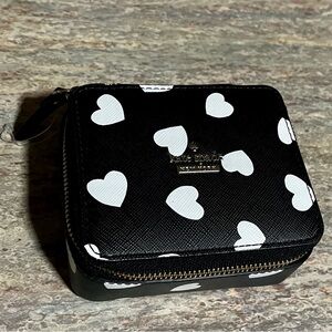 NWOT Kate Spade Black and White heart themed jewelry wallet